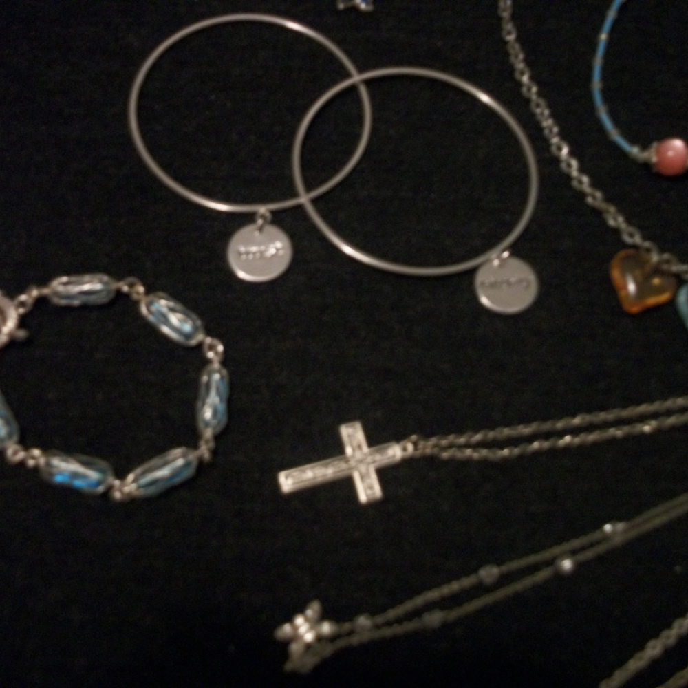 ROMANCECORE HEARTS RETRO JEWELRY BUNDLE 11 IT - Picture 3 of 4